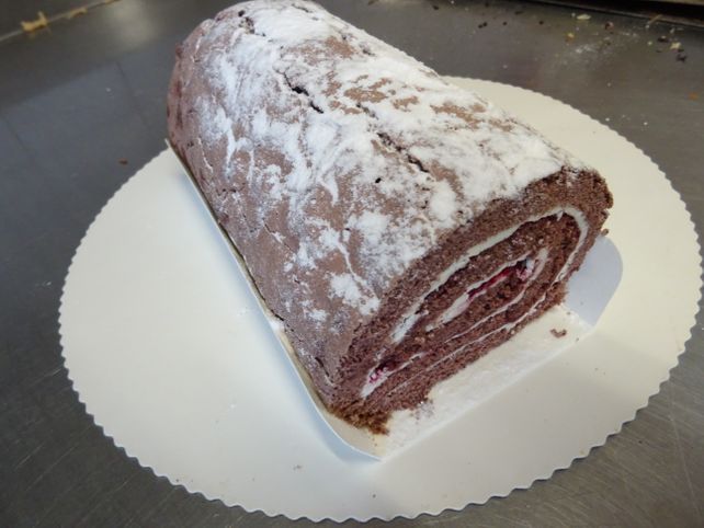 Tumma Kääretorttu